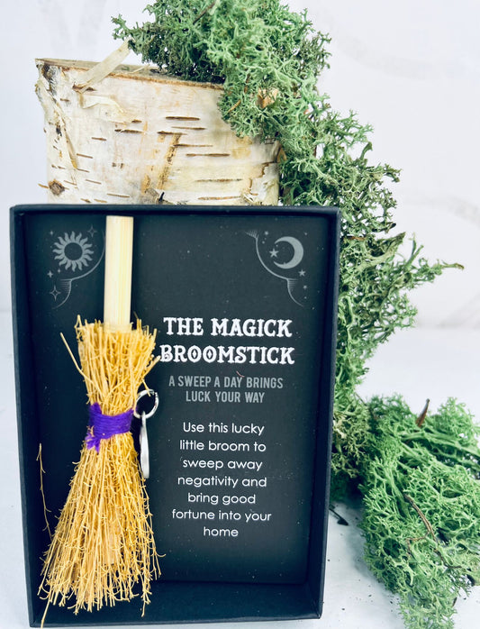 Pentagram Mini Magick Broomstick